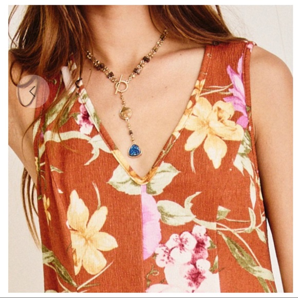 Fabulous chic floral dress - Picture 4 of 4